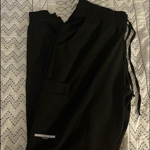 Sketchers joggers